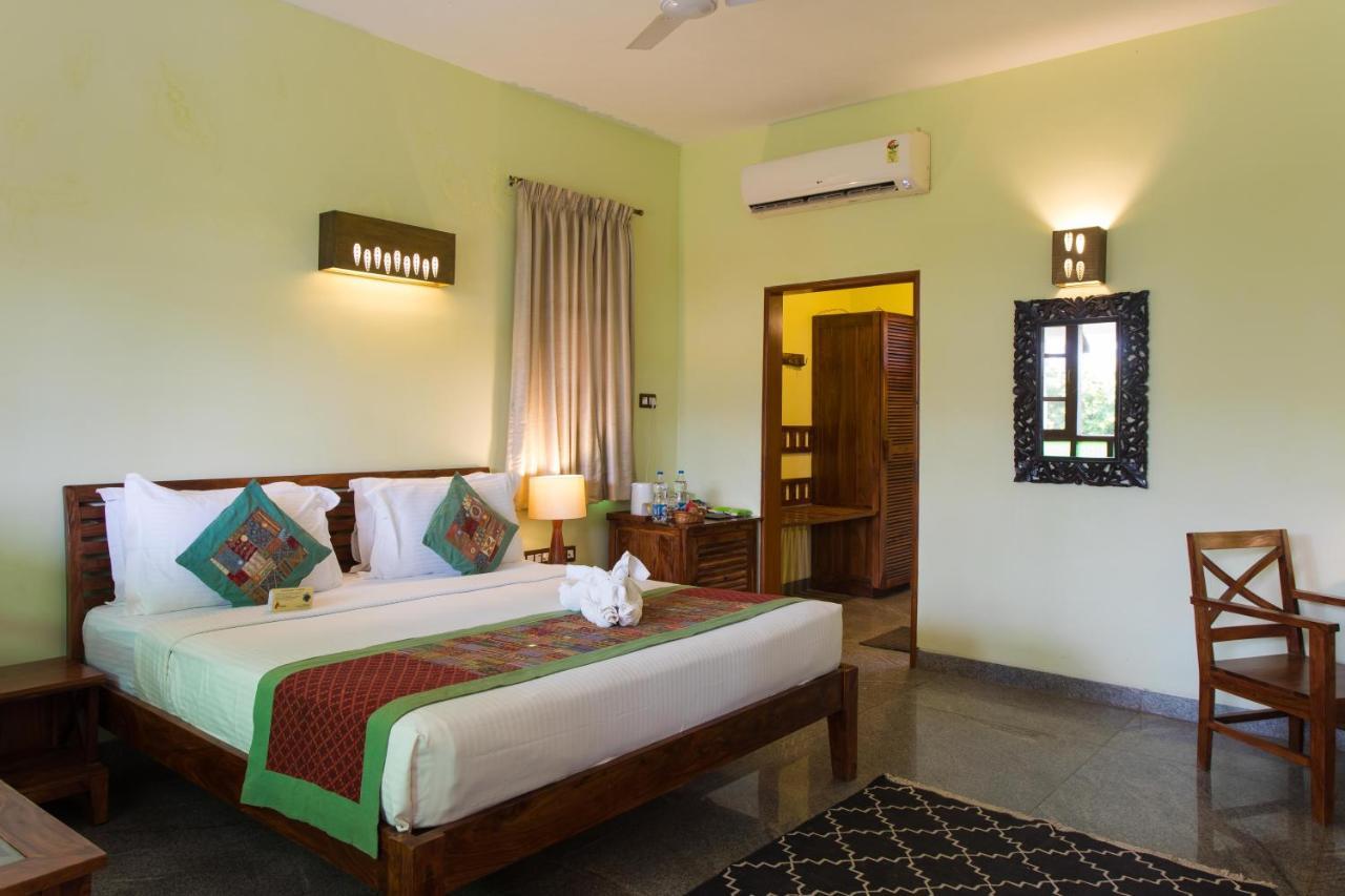 Heritage Resort Hampi Exteriör bild